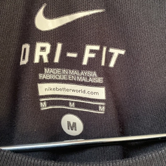 NIKE | Dri-Fit - Picture 2 of 4